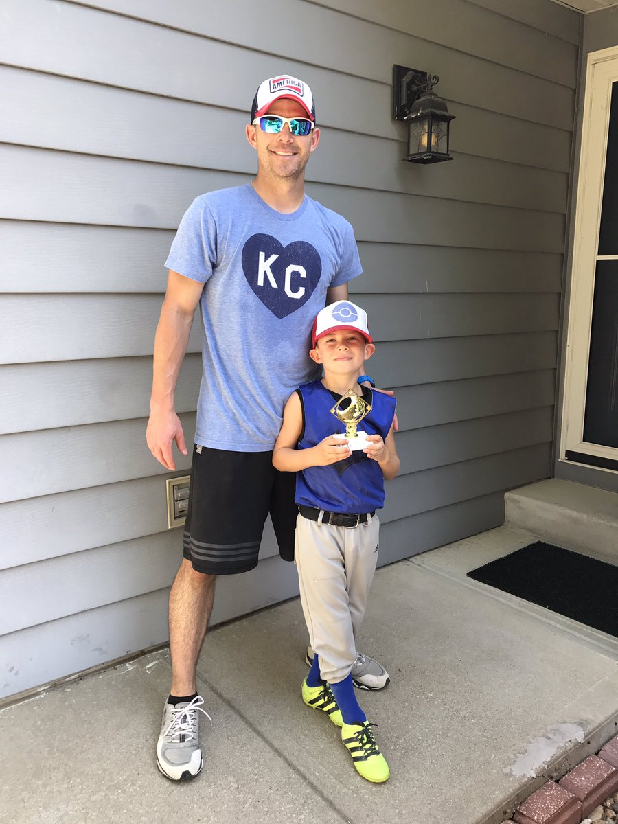 MajAndy11's tweet photo. Such an awesome season with the Royals. Proud of this lil dude!! #masonthejet #sandlot #didwewin #ofcoursewedid https://t.co/VzFkVssn3F