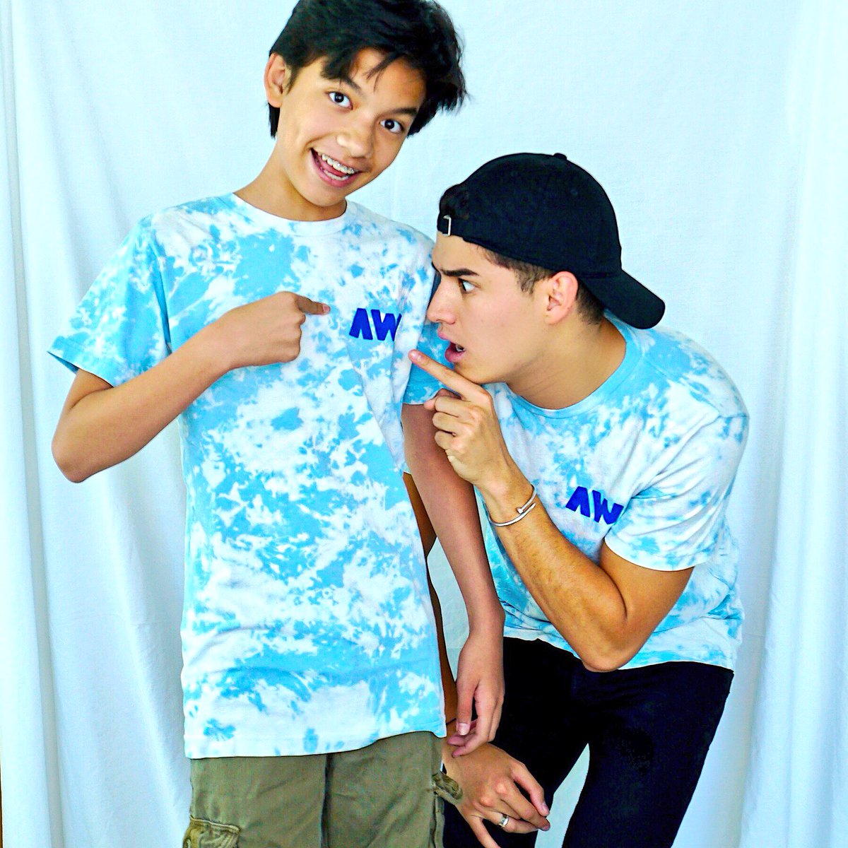 AlexWassabi's tweet photo. NEW Wassabi Merch! 🔥

RT if you want one! 🙌🏼

https://t.co/YM7Y8bbKNL https://t.co/YelB6eoFPz