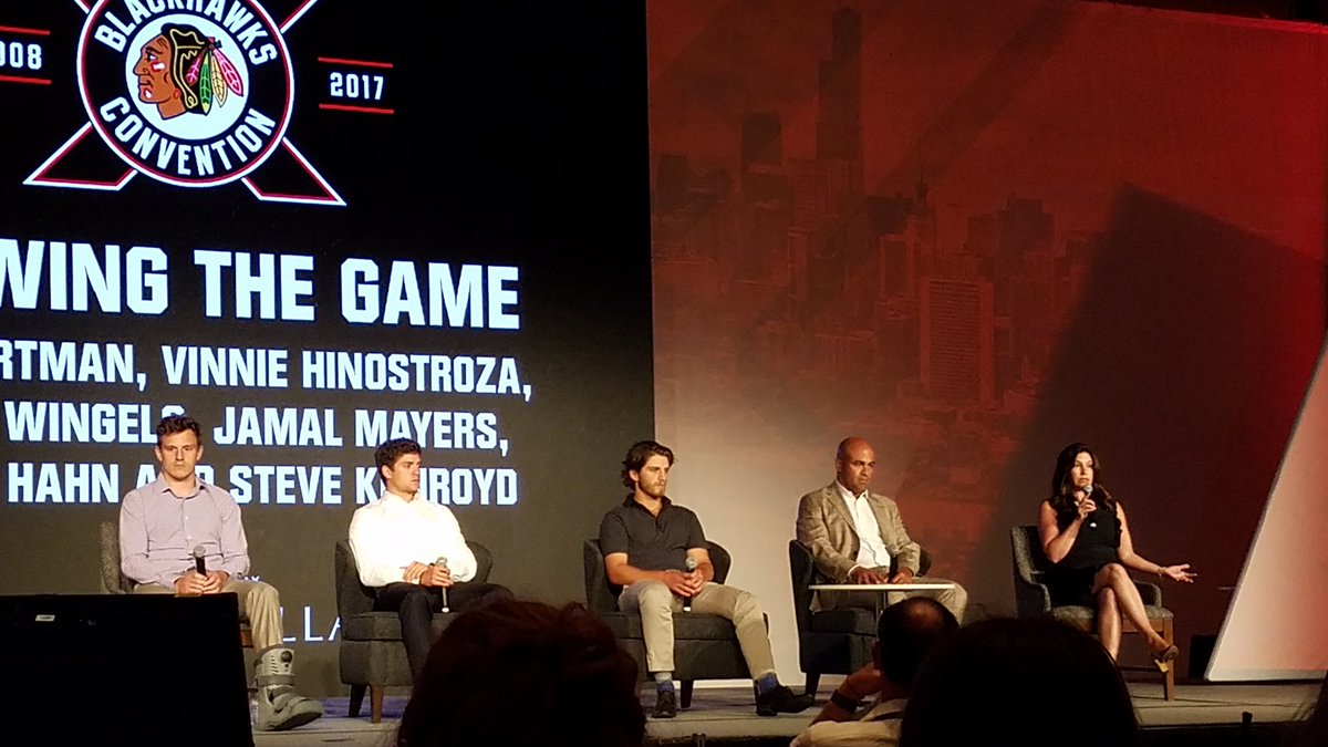 b4b027's tweet photo. Hey guys... cheer up @NHLBlackhawks #bhc2017 #growingthegame #mrgrumpygills https://t.co/KI98CRi9hx