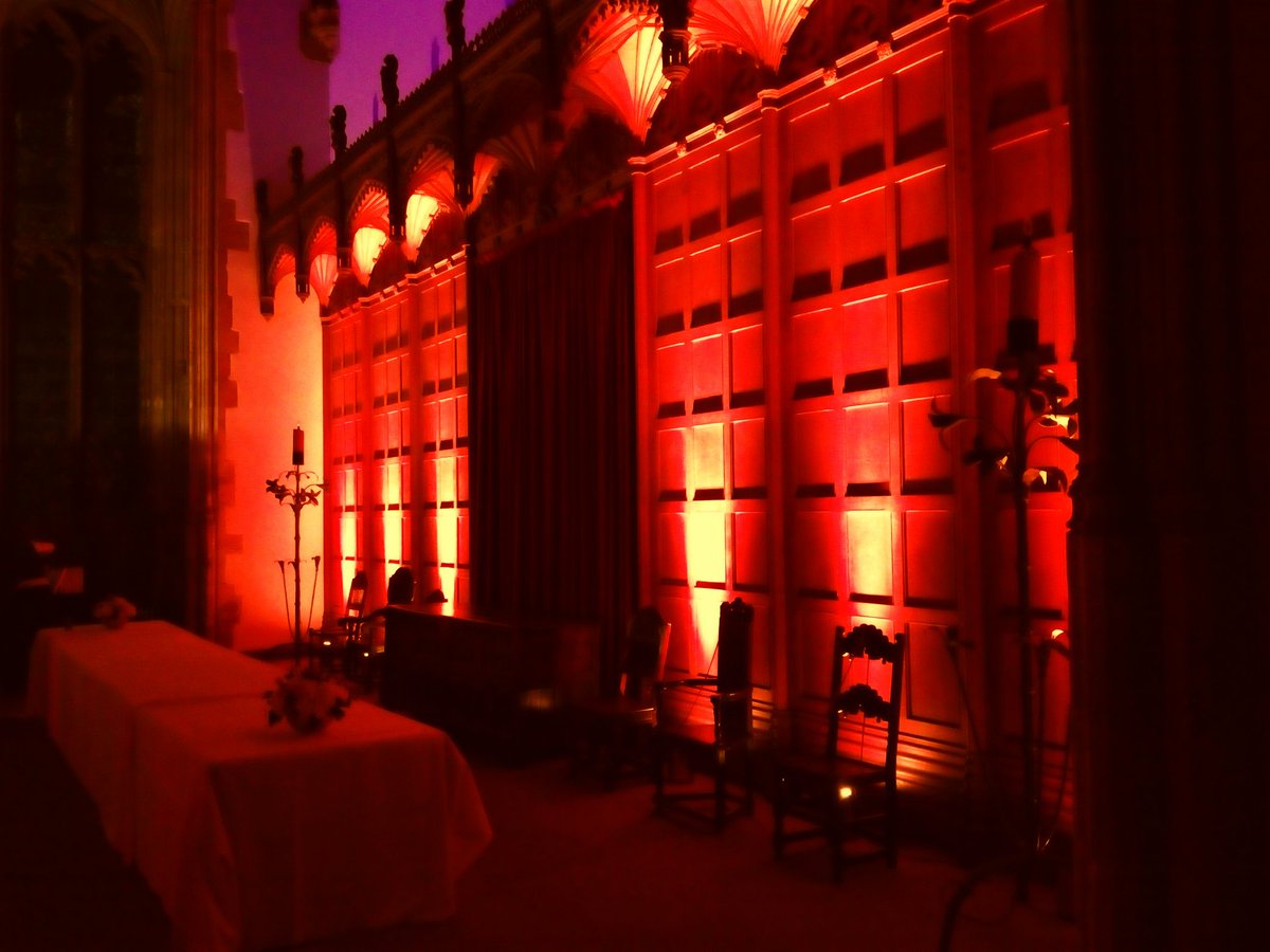 Phi11yG's tweet photo. .@WhiteLightEvent brightening up s miserable day with #colourfullighting @ElthamPalace @EHHospitality https://t.co/GD1qUjGglw