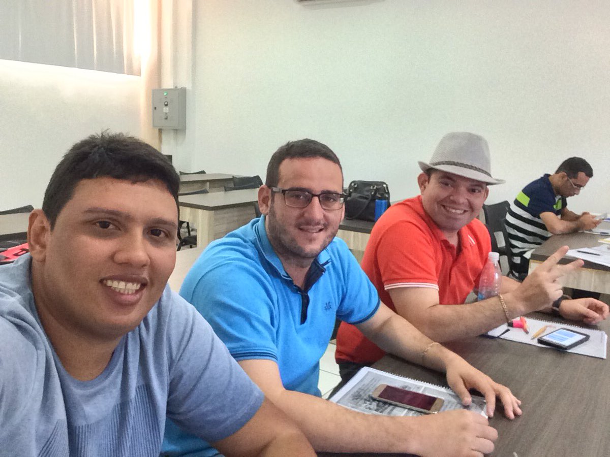 Filho27Roberto's tweet photo. #Logistica #MBA #Faene #atacarejoPescado
#ProjetoCanalDeDistribuição #varejo
🛥🌁🏗🛫🚉 @ene_excellence https://t.co/o4z2QSNyib