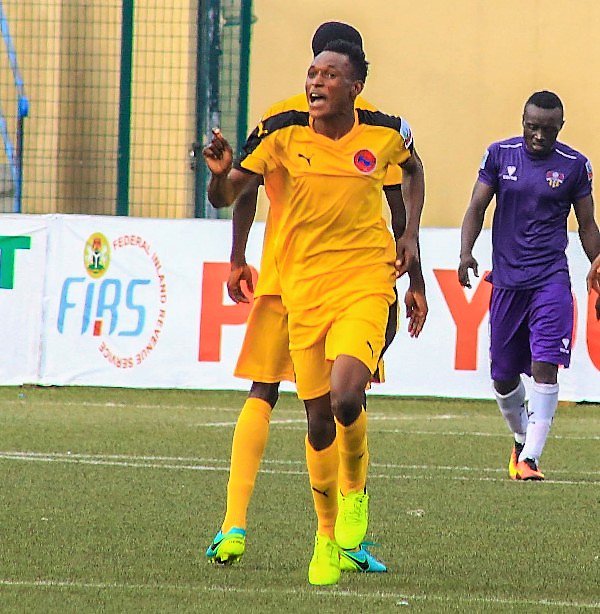 LMCNPFL tweet picture