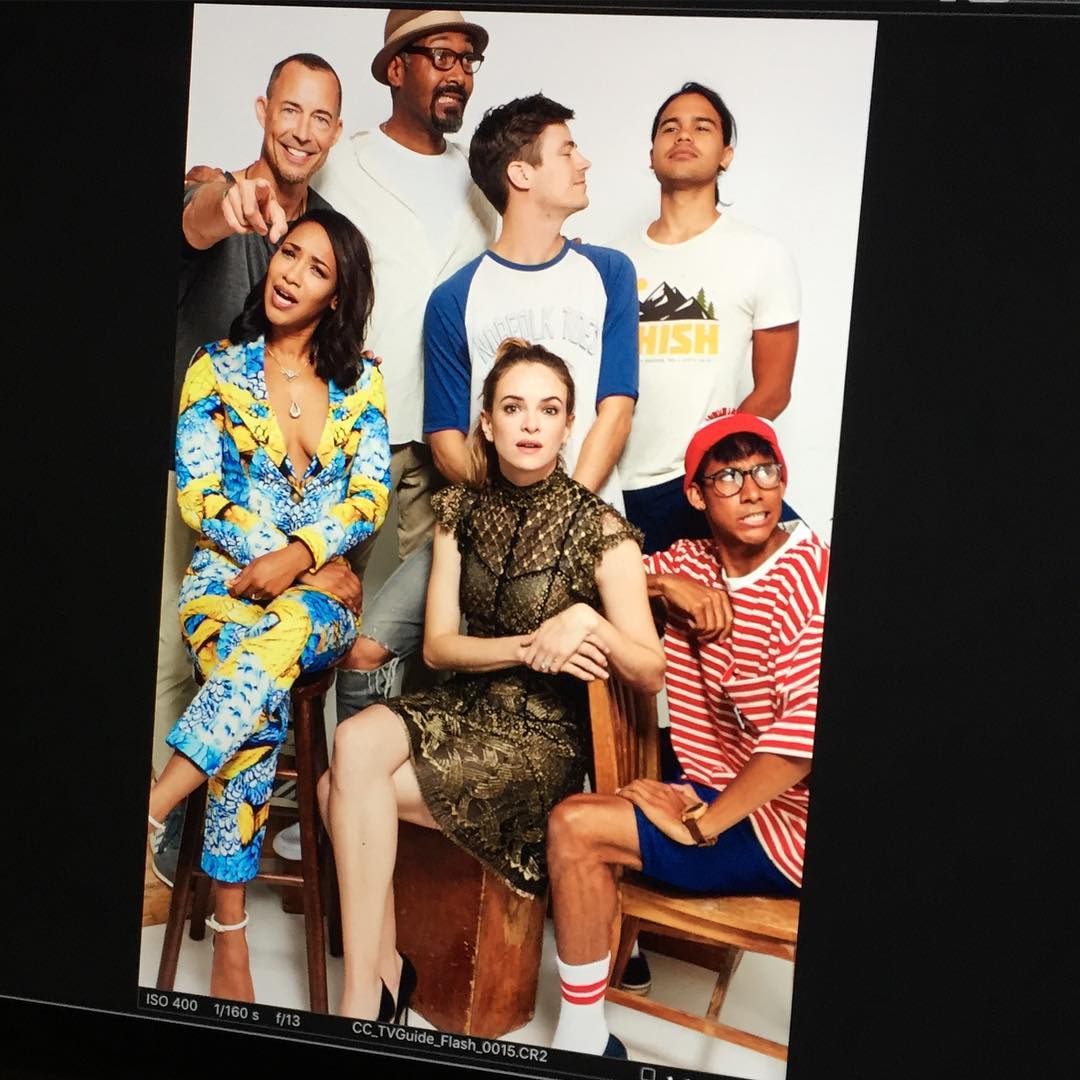 natthy_carool's tweet photo. UM CAST MARAVILHOSO DESSES BICHO, COMO EU ESTAVA COM SAUDADES #FlashSDCC https://t.co/1kPpj3S1Tc
