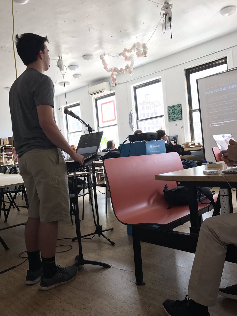 JailbreakEvent's tweet photo. Next up we have @logandev22 - developer of tweaks such as Falcon and Andrios https://t.co/NtAVAPVNul