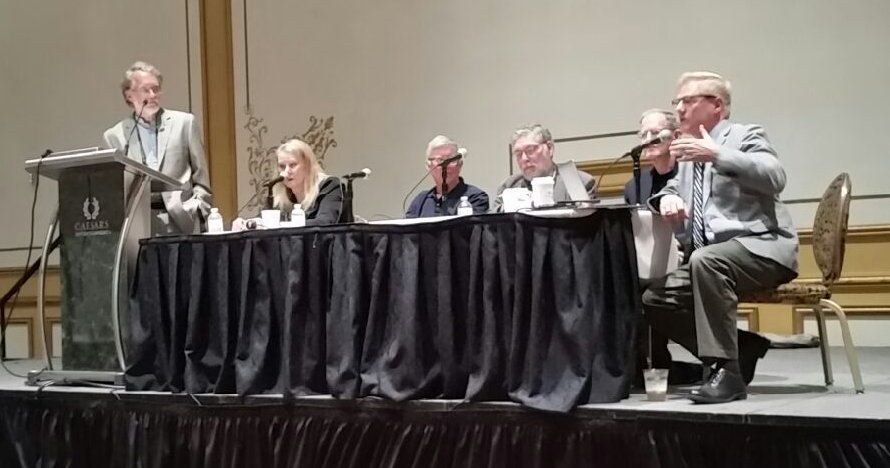AtlasNetwork's tweet photo. "To understand the world, we must understand #history." - @tomgpalmer speaking on lessons from history at #FreedomFest. #freedomfest17 https://t.co/7jMgf6dT4R