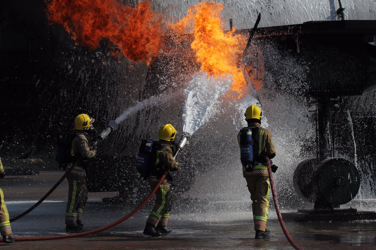 KeithSavill's tweet photo. #RAFFireAndRescue https://t.co/VRzsEu0KXb
