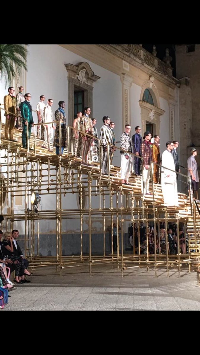SamHorowitz1's tweet photo. This has been the best summer of my life. Parties, @DolceGabbana Show, Alta Moda show, Alta Sartorial show, boating, and people watching. https://t.co/miKiVf1m4U