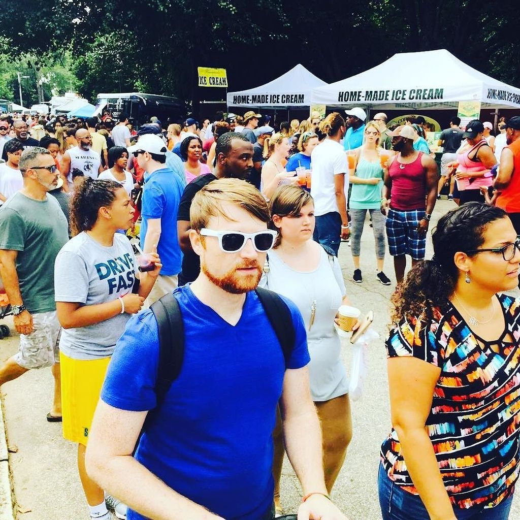 BuzzBoundMed's tweet photo. Nice crowd @atlanta_ice_cream_festival #atl #icecream #buzzbound https://t.co/Eg4VWe6Xsm