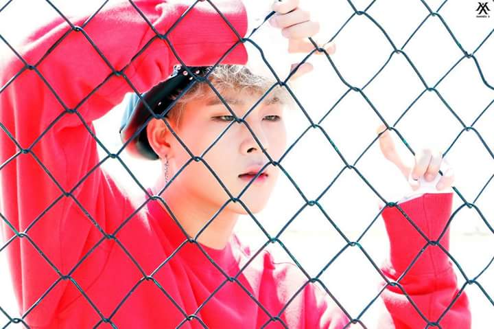 MonstaXArg's tweet photo. 210717 [FANCAFE] Sesión #800DayswithMONSTAX #Jooheon 

Lia🐻 https://t.co/WQW44RSSTo