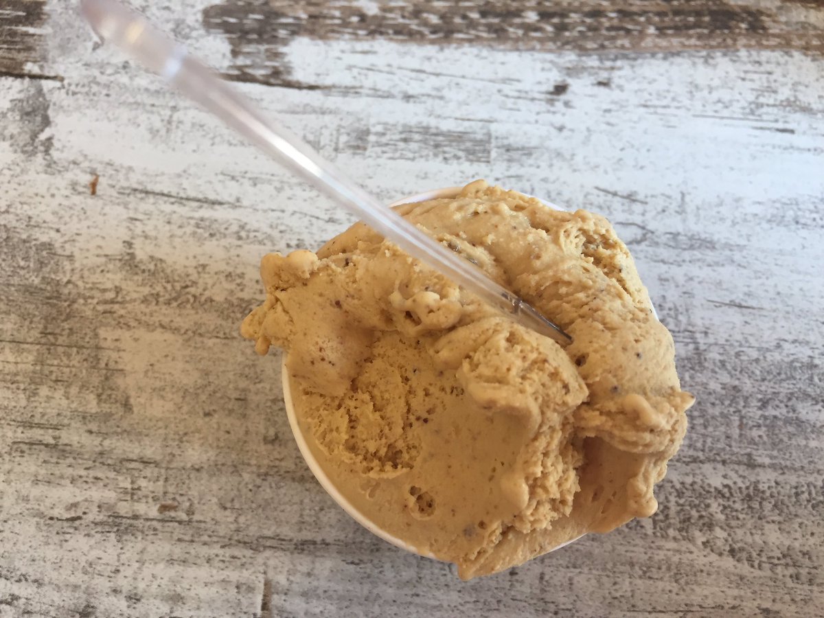 annelcurry's tweet photo. Final Tuscan #gelato was pistachio in Pienza #gelatotour https://t.co/O0Qyk2Q56C