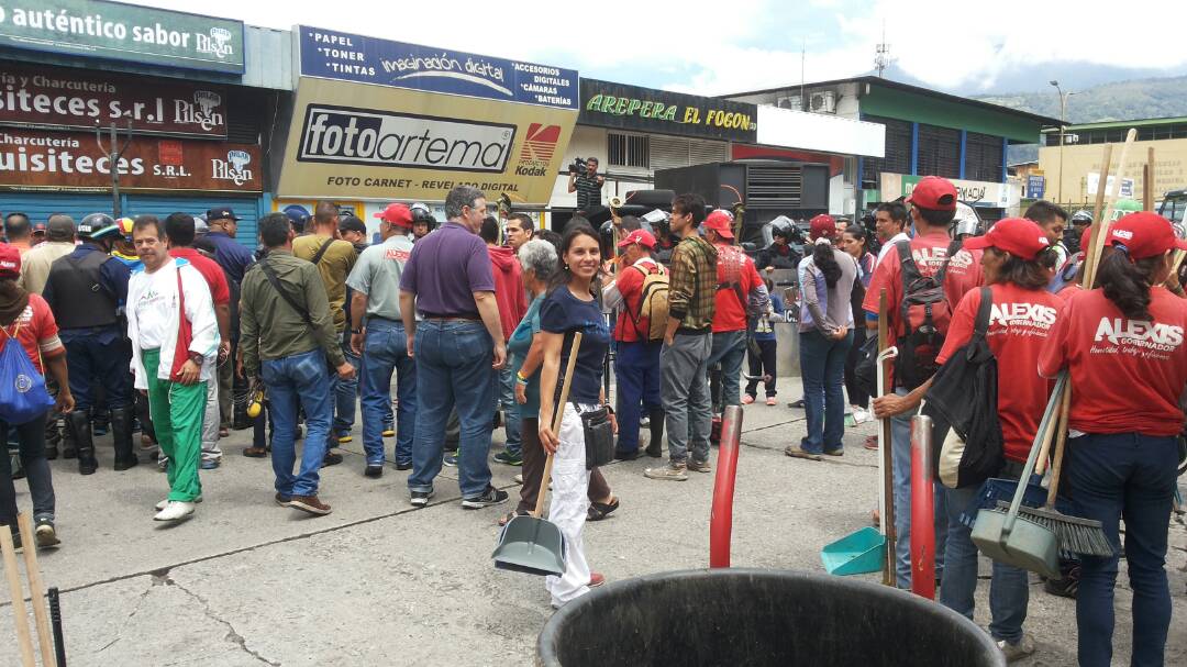 inaturmerida's tweet photo. #Ahora | Inicia Plan de Embellecimiento #MeridaInolvidable En Revolución por una Mérida Limpia #GenteDePaz a través de @CORMETUR https://t.co/n1HXPM6ADH
