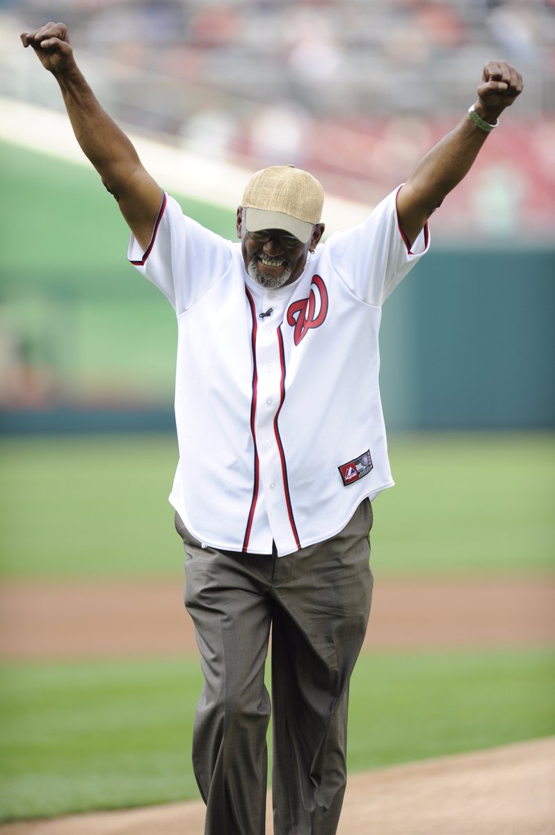 We mourn the loss of Jim Vance, a DC icon who will be greatly missed. https://t.co/hwZVGFo418