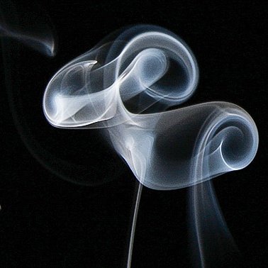 WhiteOakPhoto's tweet photo. If ur stuck inside why not recreate these studio shots. 1 light source and some insense =hours of fun. #creative ideas #photographyeveryday https://t.co/cCHK62XhGI