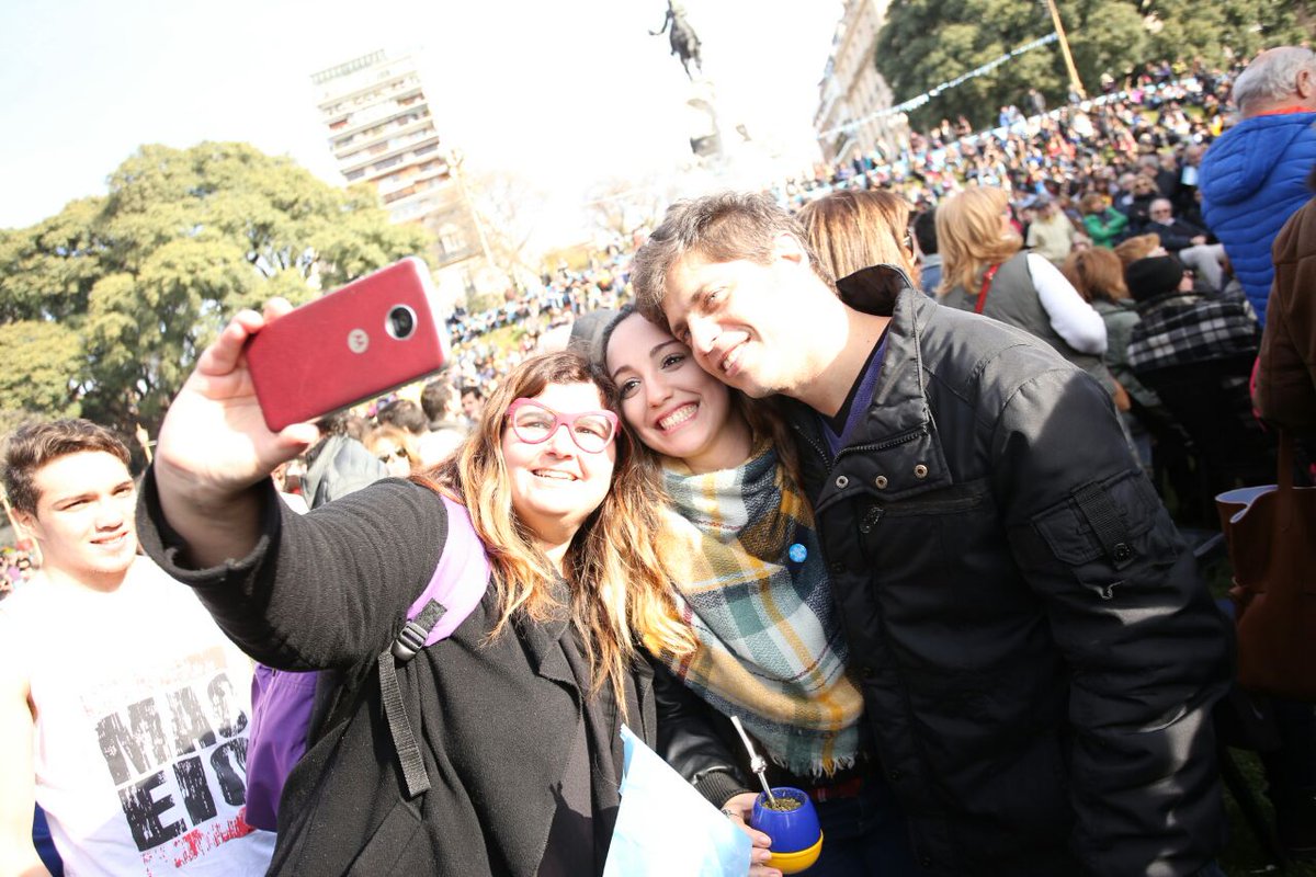 Kicillofok's tweet photo. En la presentación de #UnidadXLaCiudad para parar el ajuste, porque #AsiNoVamosBien https://t.co/9guoD6IQAa