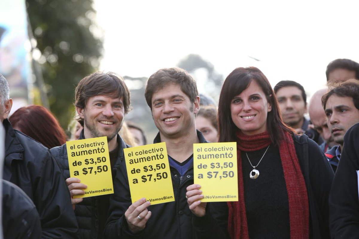 Kicillofok's tweet photo. En la presentación de #UnidadXLaCiudad para parar el ajuste, porque #AsiNoVamosBien https://t.co/9guoD6IQAa