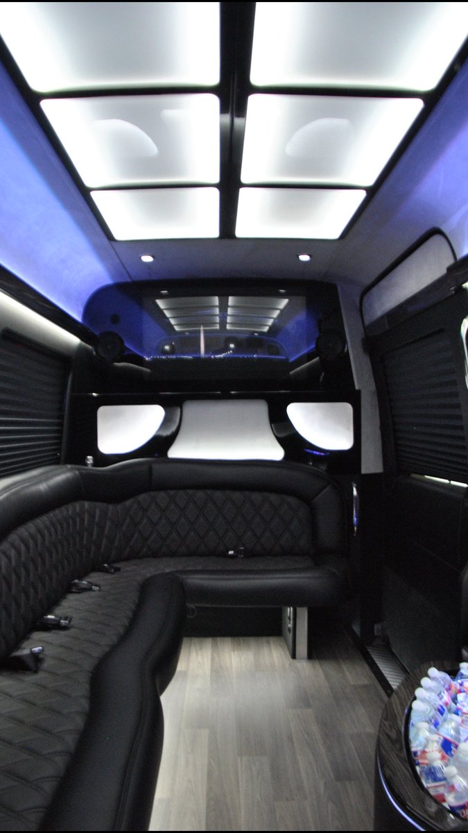 ShuttleDc's tweet image. Private tour  Washington DC  
dccityairport.net   Best tour   Book  private trip and save 15%