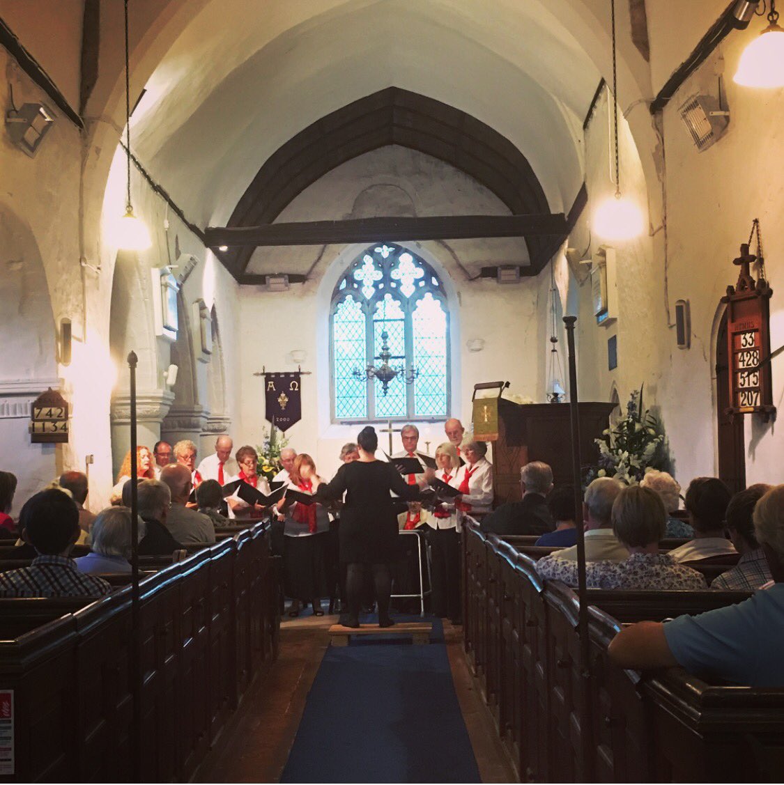 revlesleyjones's tweet photo. Enjoying #TheFreegardSingers #SummerConcert @BapchildChurch this evening conducted by #LucindaDrelaud
with #Clarinet #Quartet #Clarity https://t.co/LSikt5CFAQ