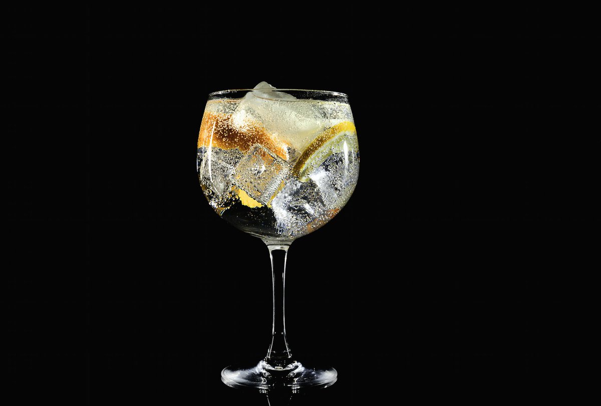 Enjoy 1606 even more with £5 off a bottle using code 'Facebook' ow.ly/DlA730dgOKg