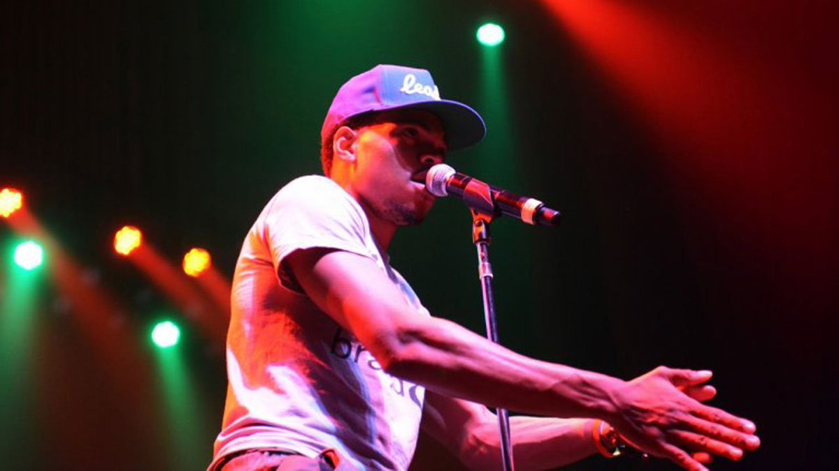 At least 90 hospitalized during #HotJam2017 concert featuring Chance the Rapper bit.ly/2tQj6LZ https://t.co/sixsWYTqnR