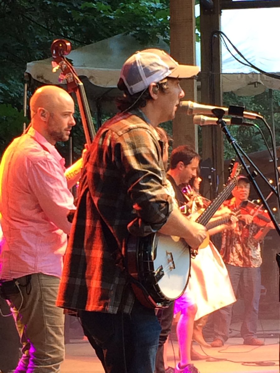 DanielleOlivas's tweet photo. All love to @StringSummit & Co. for another epic festival!! My heart is reeling 💗🎻🏕🎶😘 #StringSummit #strummit @YonderMountain @campgreensky https://t.co/CUMjV80kAp