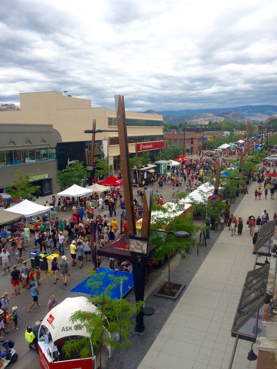 Chanine_Carr's tweet photo. Lots of people out for the @DowntownKelowna Block Party! View from the deck of the radio station #DKBlockParty https://t.co/Q1maaec6H7