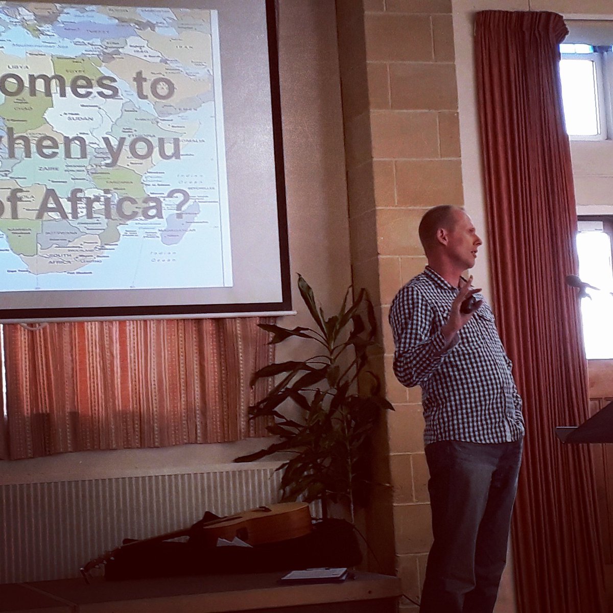 fbcbristol's tweet photo. Here's Simon Guillebaud sharing some of his amazing, challenging and encouraging stories tonight. Speaking @Woodieschurch tomorrow. https://t.co/sD4x1vVDr6