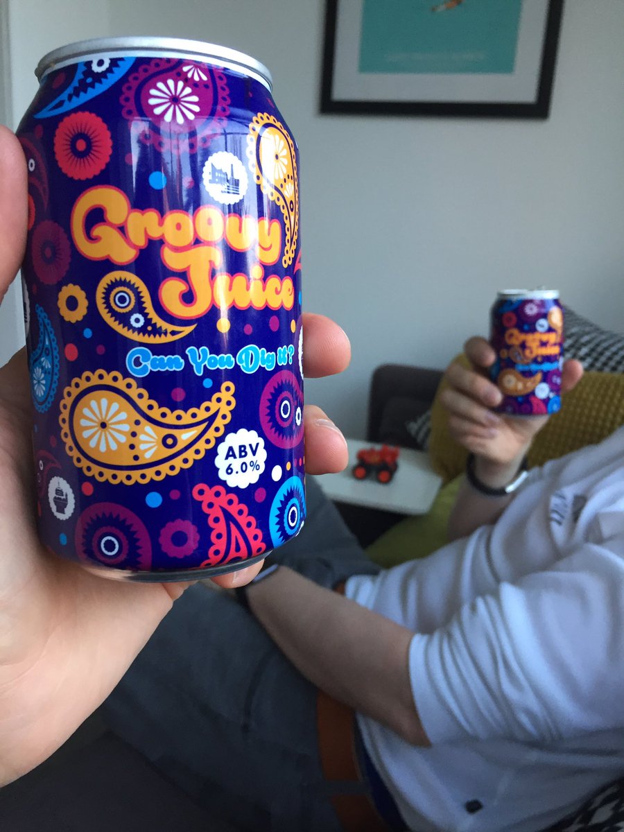 BluSkyTaxJon's tweet photo. @BrinkburnStBrew #groovyjuice #HappySaturday @JamesyMiller73 https://t.co/hCW4MyfVhV