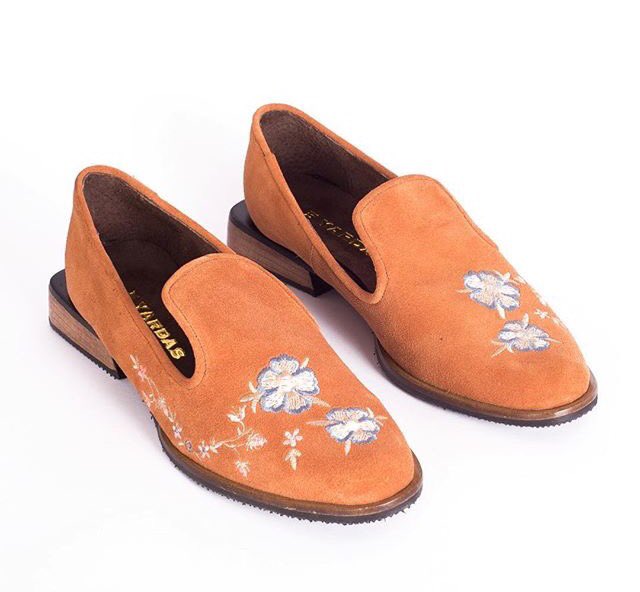 5_YARDAS's tweet photo. Fin de semana de Tilo Camel🌸 Disponibles en los dos locales! https://t.co/580qNOiAVz