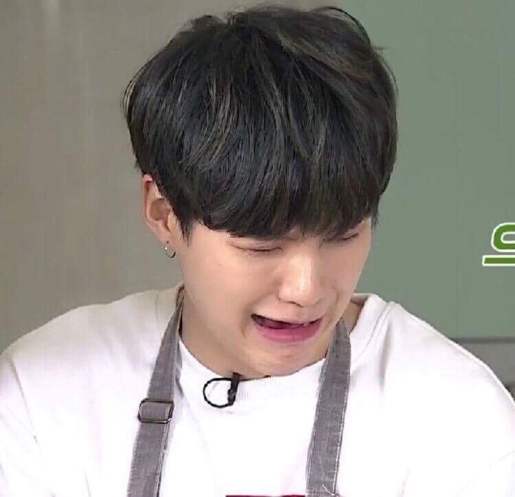 NotToJay's tweet photo. @pumakorea Me, an intellectual who lives in England, never seen BTS live, never seen them step a toe into my country. Only available in S.K. Me: Im ok https://t.co/78VODHP7we