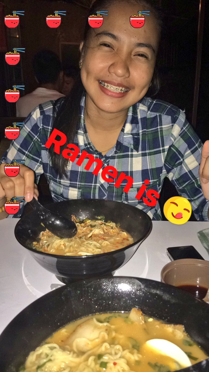 Nhielwhuuut's tweet photo. Saturdate 😍 #Ramen #Bf #Gucci #dusadeethai #allstarss https://t.co/yYIvLYye0F