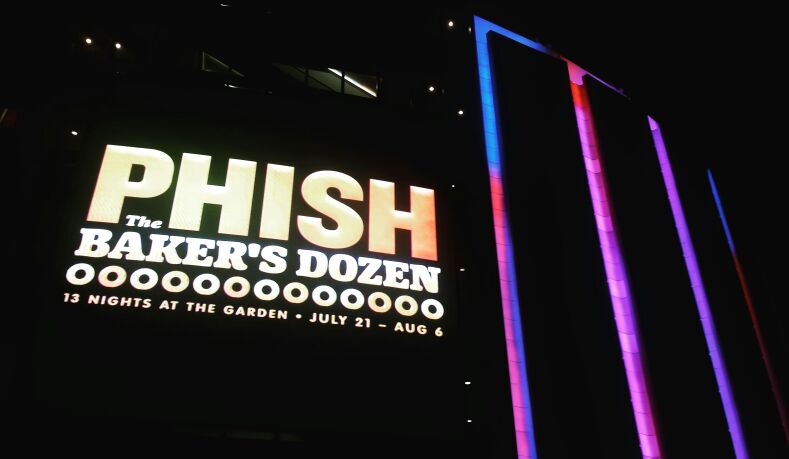 DBlizzat's tweet photo. Thank you, @Phish . Outstanding and very exciting Night 1. #Phish #MSG #BakersDozen #Night1 https://t.co/KoNi4NCkuG