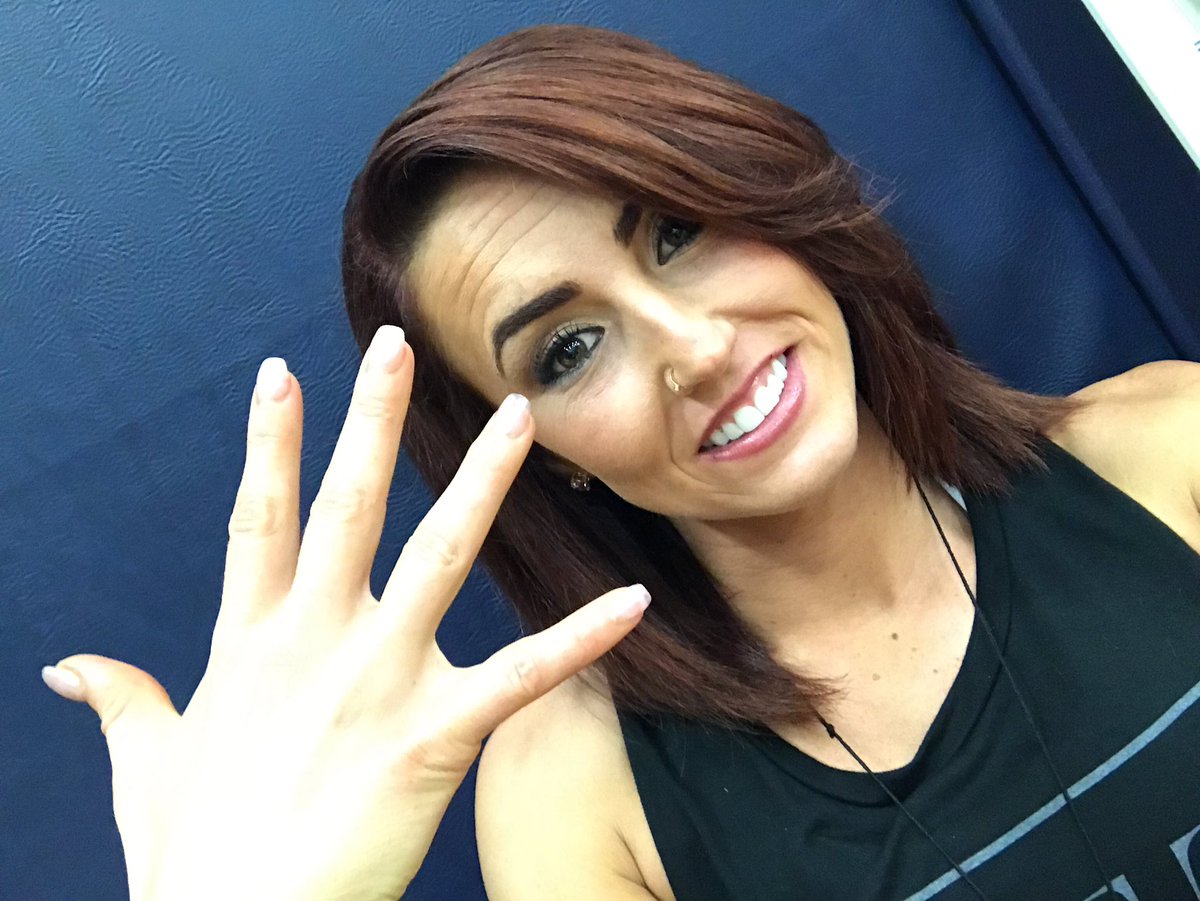 DND_Ariel's tweet photo. Waiting to see if I get to dance for year 5! #totallydnd https://t.co/xCe4IRF7f4