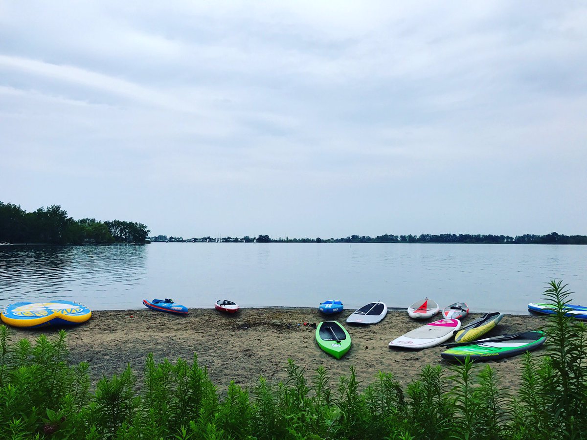 LivingBeautyH's tweet photo. Thank you for the perfect leisure tour 9K in Toronto's Bay🙏🏼 so grateful for this moment 🙏🏼 paddling for #sup4ms #sup4ms2017 https://t.co/M8vvvfMyrq