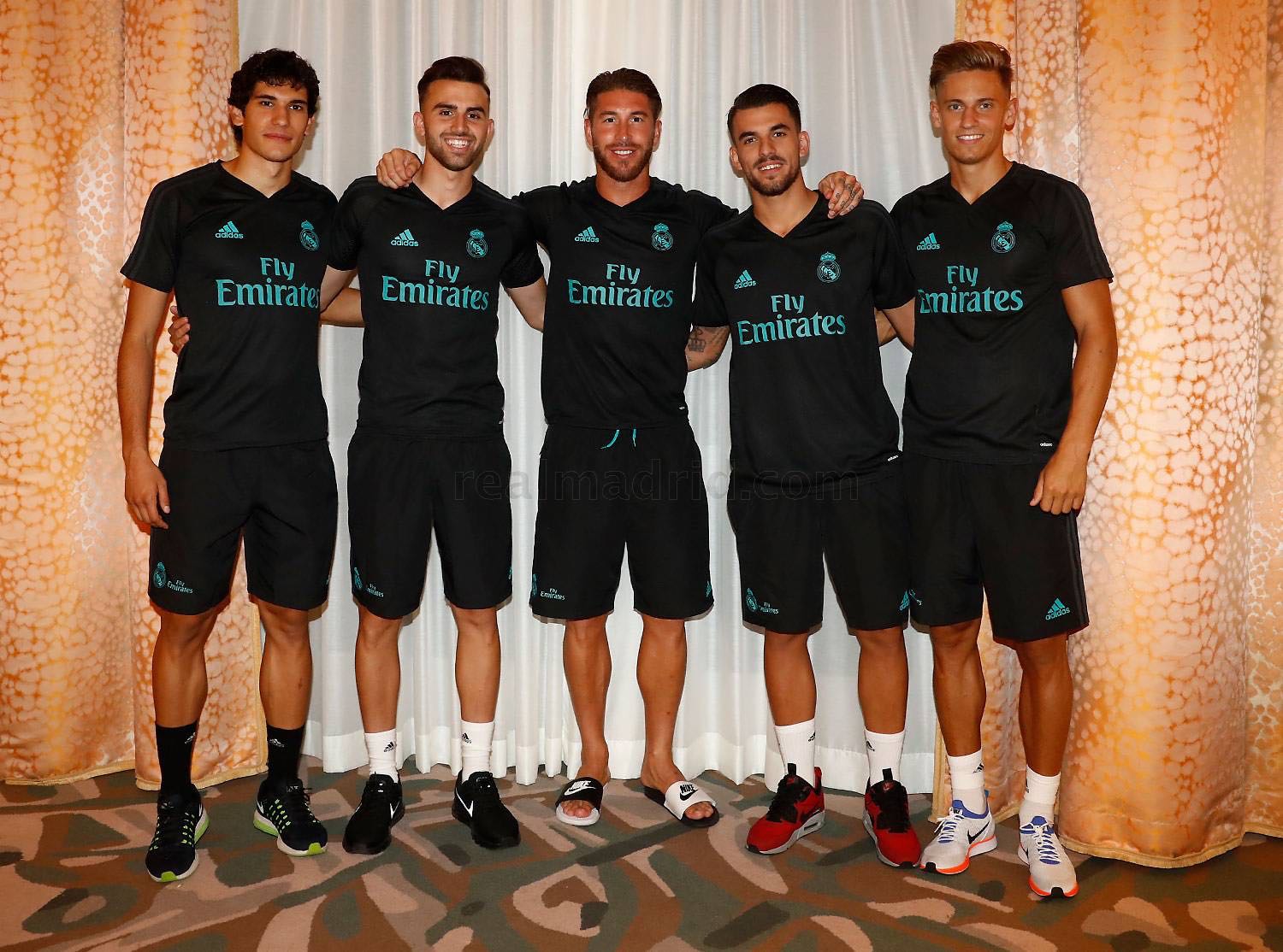 Hilo del Real Madrid DFXUT6RW0AE-6rW