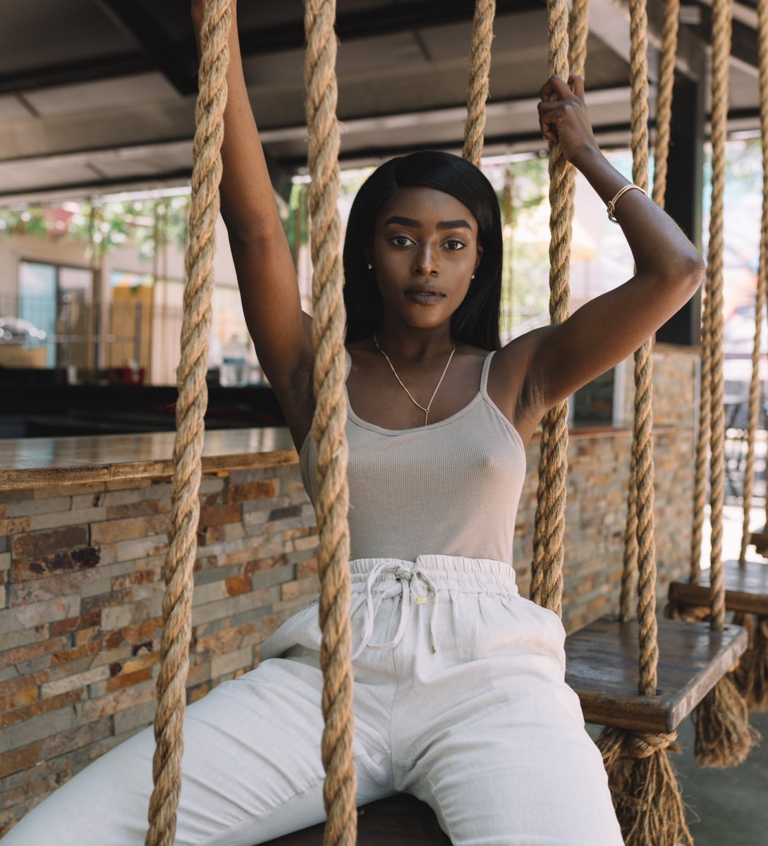 AngwiTacho's tweet photo. 20 yr old growing fashion influencer, model, &amp; YouTuber from Cincinnati, OH.

A retweet could help get me some exposure or a subscriber . https://t.co/n7IovoDidx