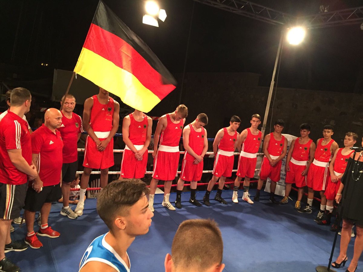 FPIBoxe's tweet photo. #DualMatch #itaboxing๐๐๐๐ช๐ฎ๐น #iocimettolafaccia #Junior Italia ๐ฎ๐น vs Germania ๐ฉ๐ช Santa Marinella https://t.co/ENKHDSAa68