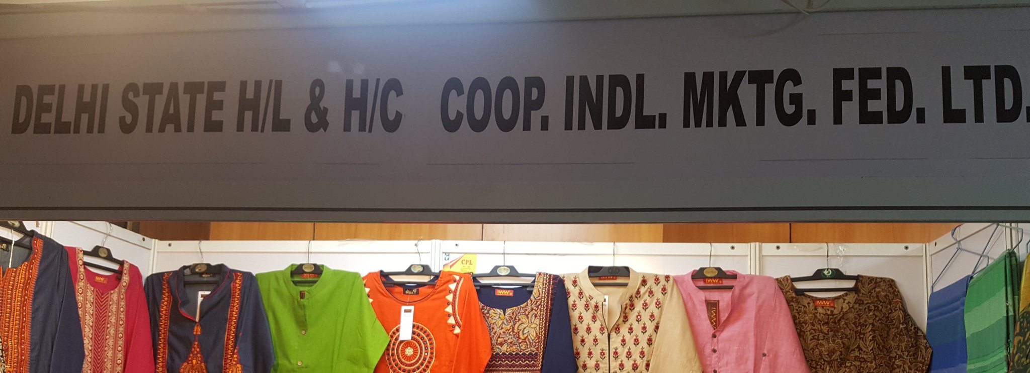 Usha Padhee on Twitter "Handloom Haat Janpath. Grt ambiance, beautiful products, best prices