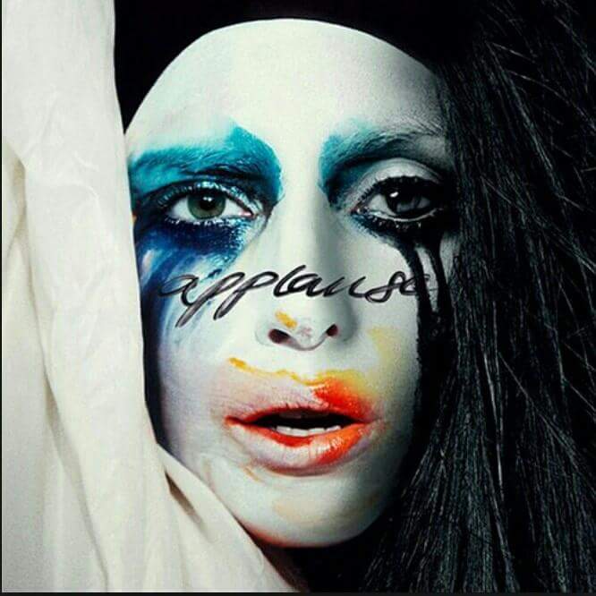 TheQuenBlancett's tweet photo. Go go monsters #MTVHottest Lady Gaga https://t.co/x2LlB0G8JC