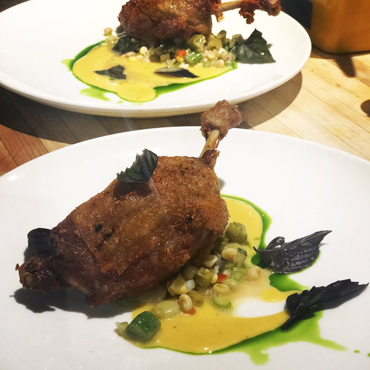 gunshowATL's tweet photo. Crispy leg of duck confit. Summer beans. Sweet corn. Smoked Sungold. By Ollie.

#gunshowatl #duckconfit #summerbeans #sungold #sweetcorn https://t.co/ueF3JqD9hK