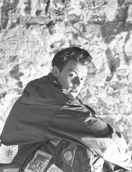 harry Styles pics tweet media
