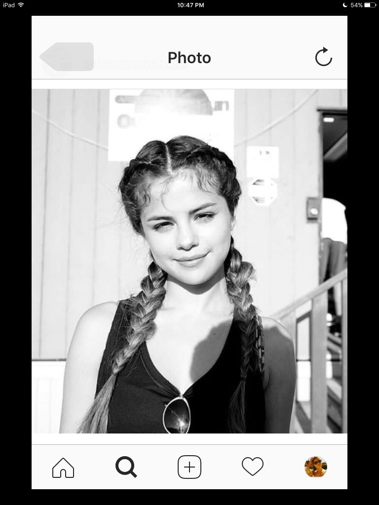 farahsaleh257's tweet photo. @selenagomez Happpy bd idol ur the best person ever 😍😍😍😍🎉🎉🎉🎉🎉🎉❤️❤️❤️💖💗💞💓💓 https://t.co/lDVHjENcvu