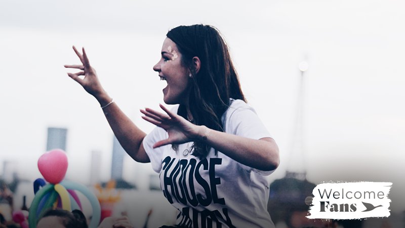 welcome_fans_'s tweet photo. 🎟🎟
👉 RT &amp; Follow @welcome_fans_ pour tenter de gagner LES 4 DERNIÈRES PLACES de demain à #LollaParis 🙌
😉
#LollaParisWelcomeFans https://t.co/e48xKVOkd2