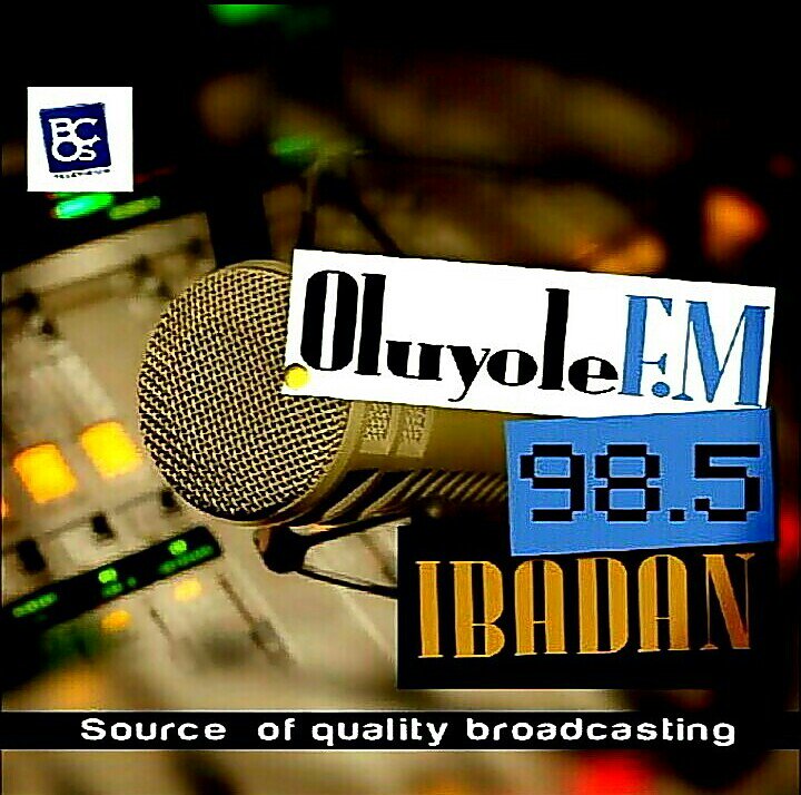 SeyiSimple's tweet photo. #NextRatedTop10Countdown
🎧🎤 Triple S
📻 Oluyole 98.5fm Ibadan
▶📀 #Contender Rollet @rolletmusic - Easy life https://t.co/vfrUhoMdZW