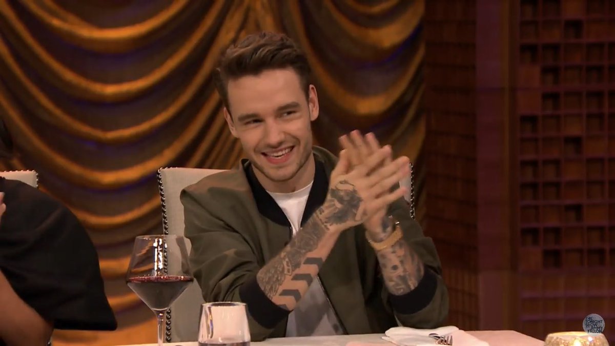 liamssdetails's tweet photo. happy liam #MTVHottest Liam Payne https://t.co/sbq9FpsU4y