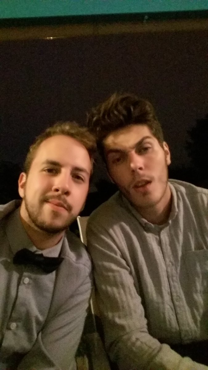 Lubecker_Remy's tweet photo. Mon frère depuis toujours @JosLindo #RemyBeursdé https://t.co/e7oBj22gXz