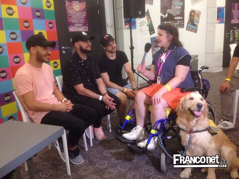 LeFranconet's tweet photo. L'équipe du Le Franconet a préparé l'interview avec Kath' du groupe Berywam où une démonstration vous attend bientôt 😉 🎶 #francosdespa2017 https://t.co/0KOISmxuwk