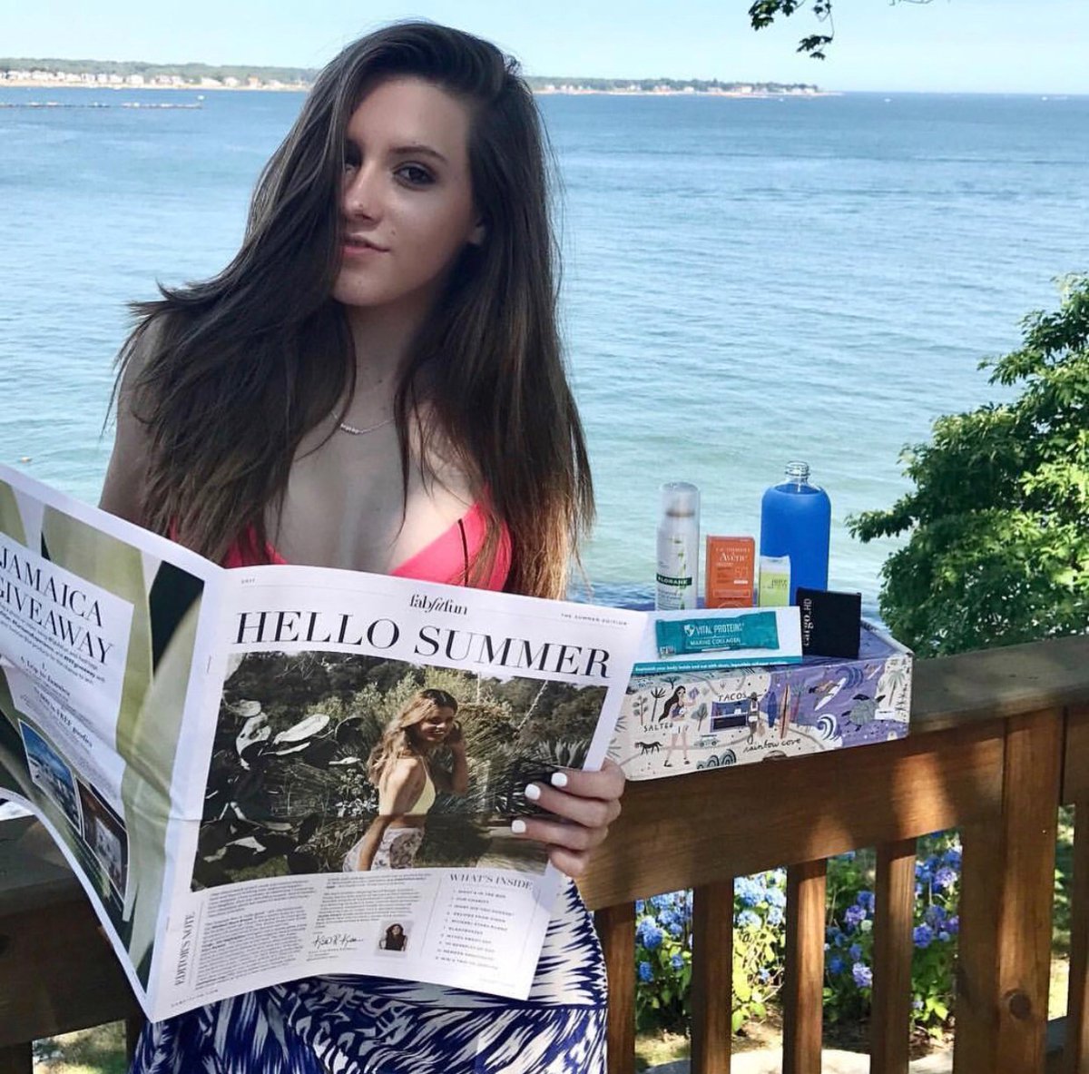 MaggieBaugh's tweet image. Ahh the best way to enjoy summer with with a @fabfitun summer box 💙 use the code MAGGIE10 for $10 off fabfitfun.com/welcome/