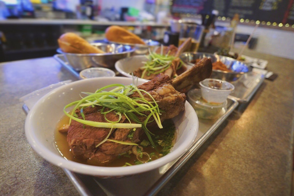 balokitchen's tweet photo. #shortrib #shortribpho #shortribphodip #phodip #idipyoudipwedip #frenchdip #phofrenchdip #banhmi #pho  #foodporn [📸: @food.ova.hoes] https://t.co/xDLf6bLXcQ