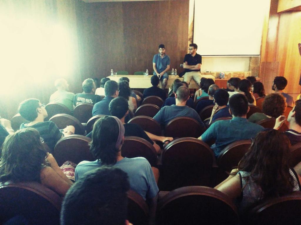 Elies_Bosca's tweet photo. Tot un èxit la 1a @MediterraniaEsc. Participació, debat, reflexió. La primera de moltes. Molt content. https://t.co/bo9H0MRsy9