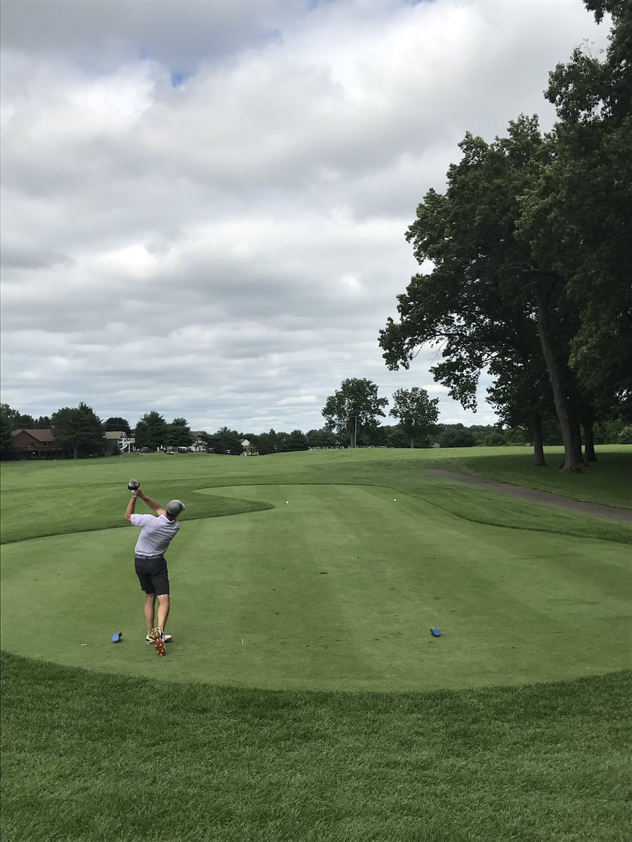 TheMoorsGolf's tweet photo. Final two teams, Garcia/Nelson vs Deming/Deming all tee shots in play on #1 https://t.co/ZJ5LN9ZJPt
